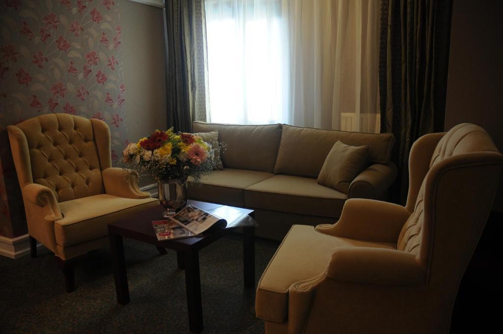 Paradise Island Hotel Darica  Room photo
