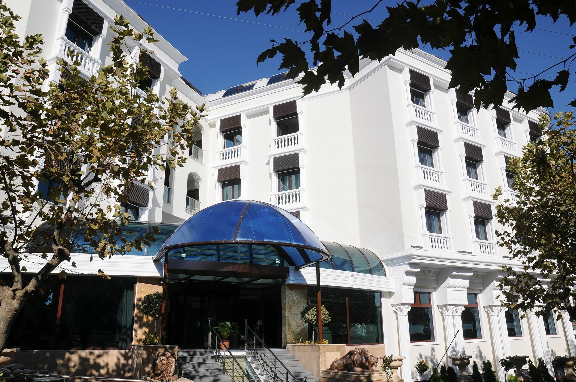Paradise Island Hotel Darica  Exterior photo